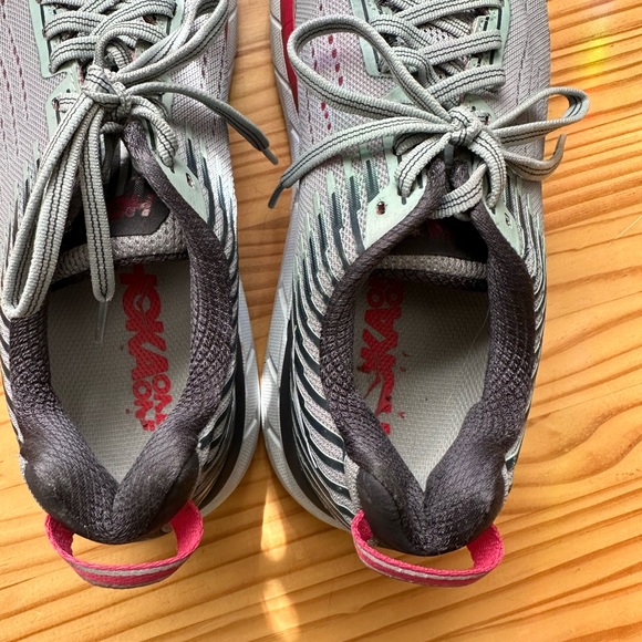 Hoka One One W Clifton 5 Running Shoes Size 7.5 - Picture 5 of 7
